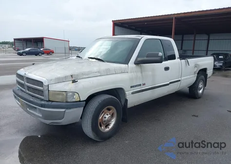 2000 Dodge Ram 2500 St из США, поврежденный, VIN 3B7KC23Z3YG106911